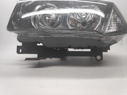 Farol Esquerdo Bmw X3 E83 06-11