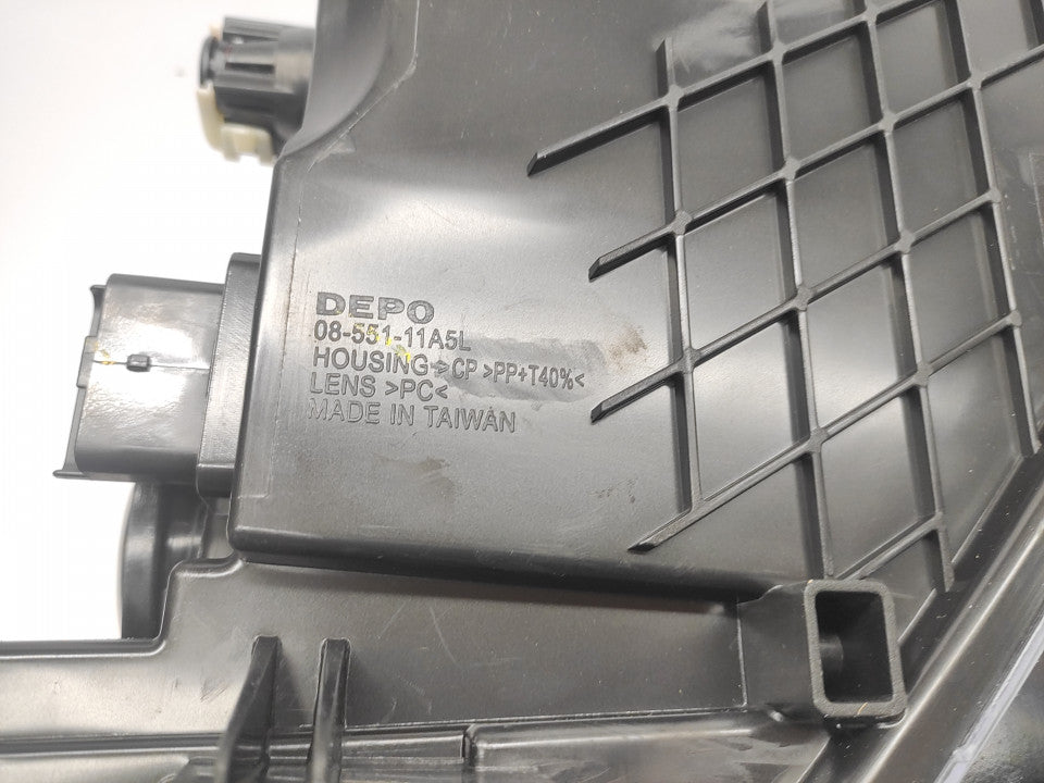 Farol Esquerdo C/ Luz Diurna Renault Megane III 14-