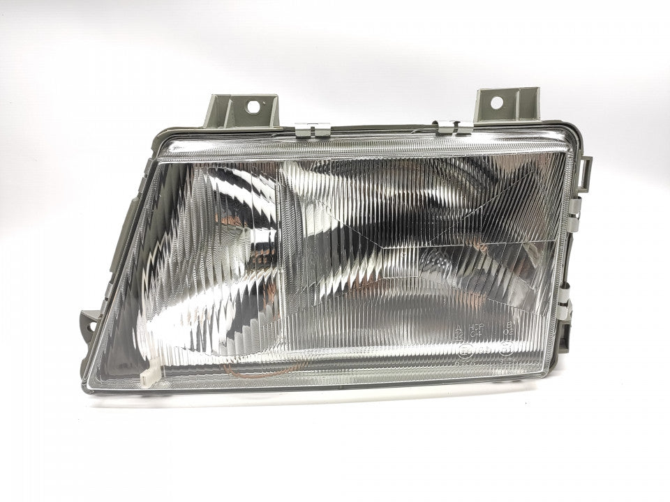 Farol Esquerdo C/ Nevoeiro Mercedes Sprinter 95-00