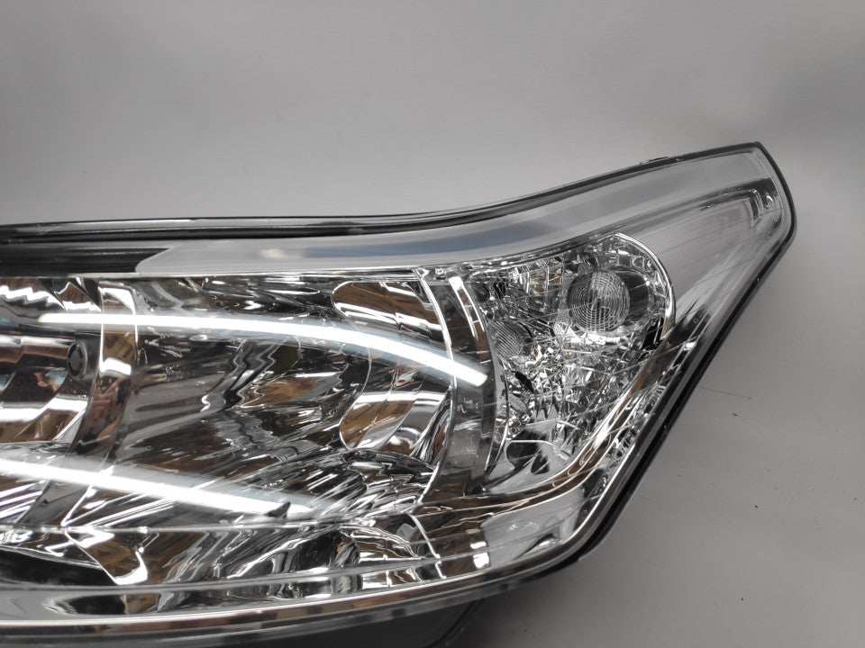 Farol Esquerdo Citroen C4 04-10