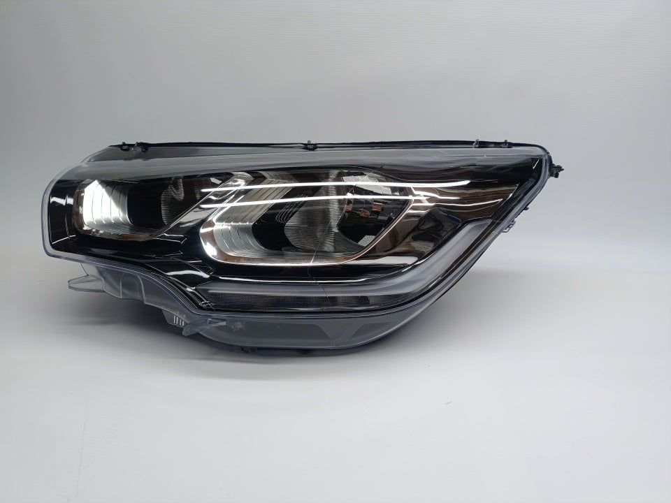 Farol Esquerdo Citroen C4 15-