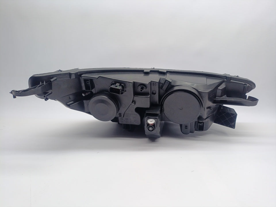 Farol Esquerdo Citroen C4 15-