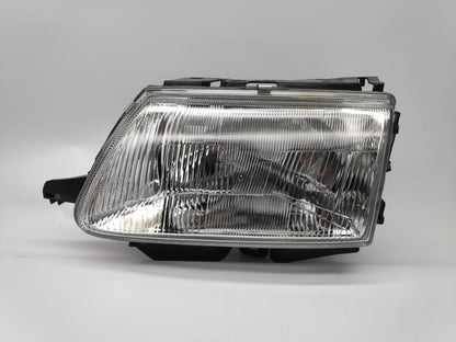 Farol Esquerdo Citroen Saxo 96-99