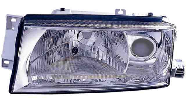 Farol Esquerdo Eletrico C/ Nevoeiro Skoda Octavia 00-04