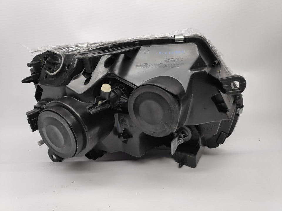Farol Esquerdo Eletrico Dacia Duster 13-