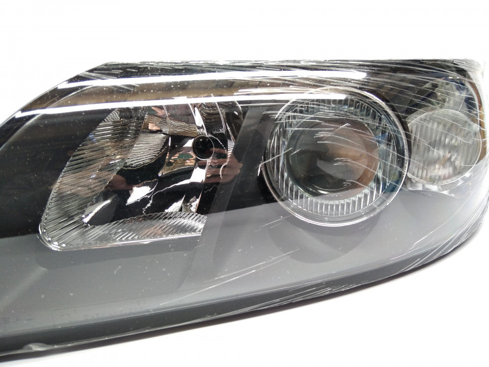 Farol Esquerdo Eletrico Volvo S40 04-07