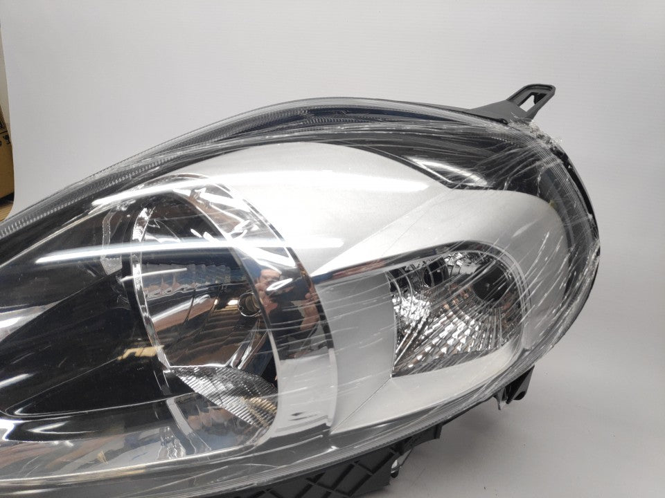 Farol Esquerdo Fiat Punto Evo 09-