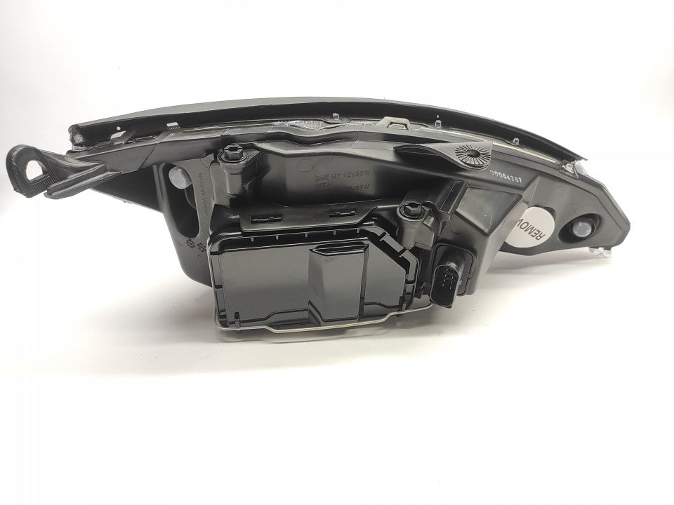 Farol Esquerdo Ford Focus 01-05 Fundo Preto