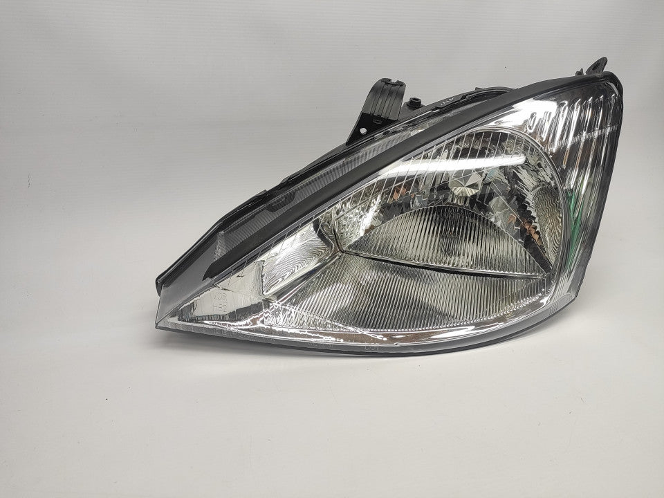 Farol Esquerdo Ford Focus I 98-01