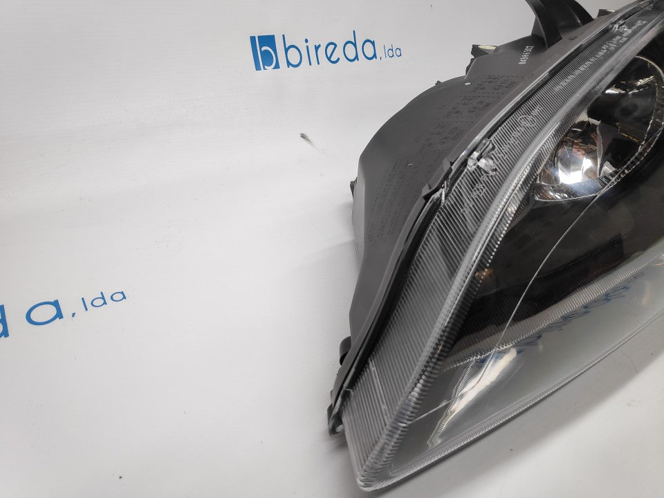 Farol Esquerdo Ford Focus II 04-08 Mascara Preta