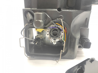 Farol Esquerdo Ford Transit 06-14