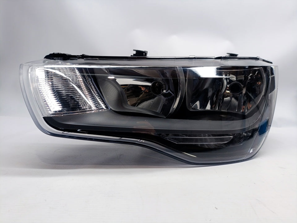 Farol Esquerdo Fundo Negro Audi A1 SportBack 10-14
