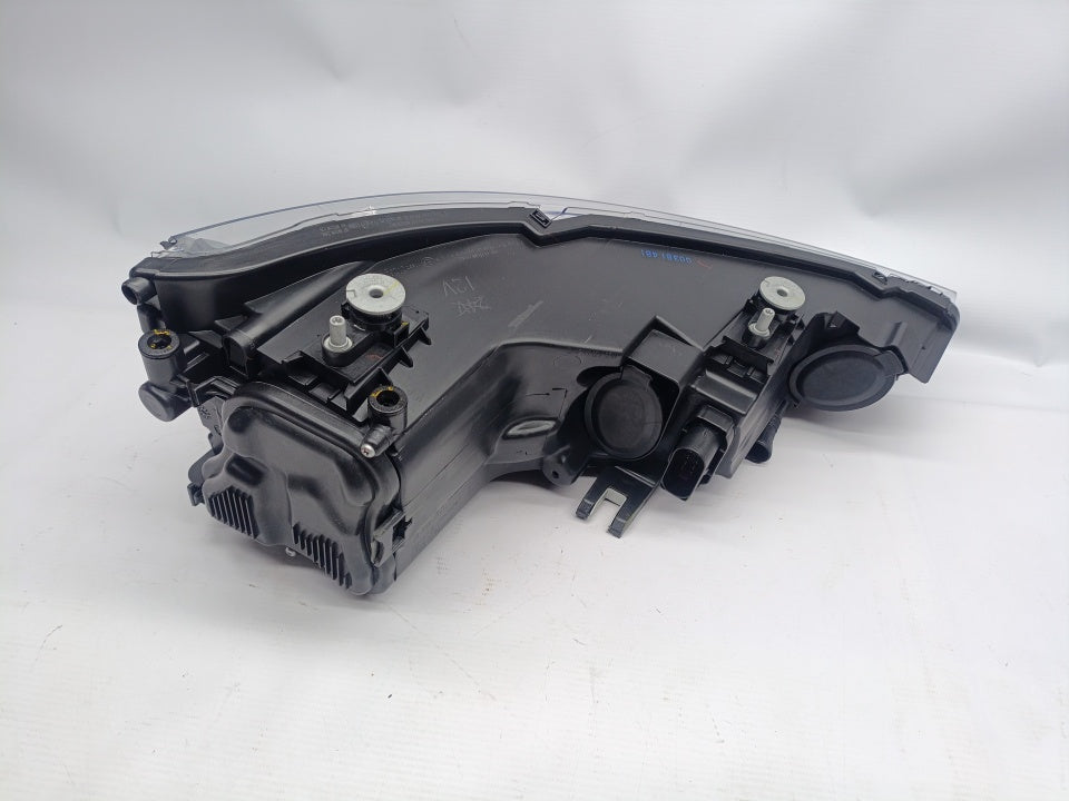 Farol Esquerdo Fundo Negro Audi A1 SportBack 10-14