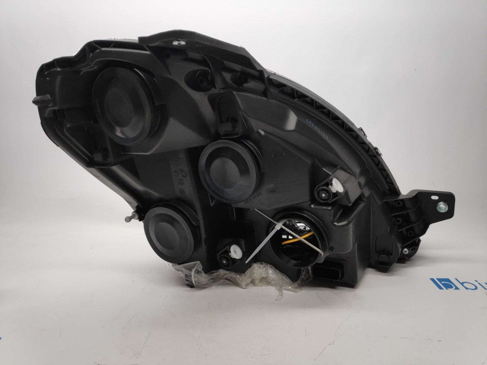 Farol Esquerdo Iveco Daily 06-11