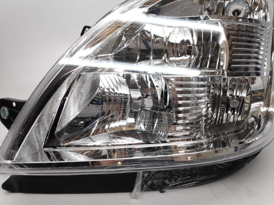 Farol Esquerdo Iveco Daily 06-11