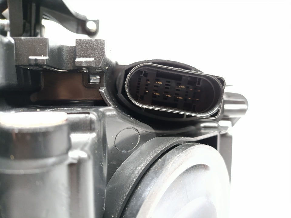 Farol Esquerdo Led C/ Luz Diurna Audi A4 12-
