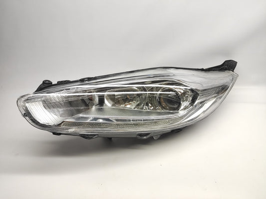 Farol Esquerdo Led C/ Luz Diurna Ford Fiesta VI 3 / 5P 13-