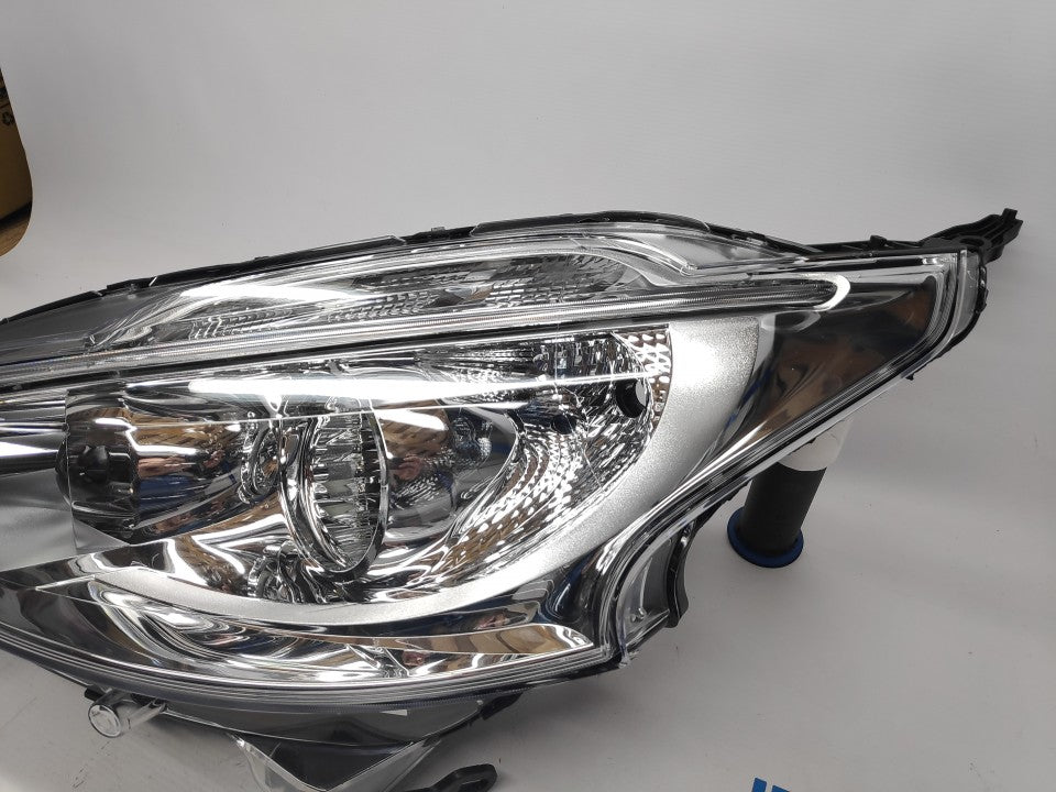Farol Esquerdo Led Peugeot 208 12-