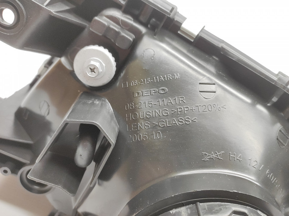 Farol Esquerdo Manual Nissan Patrol 02-04