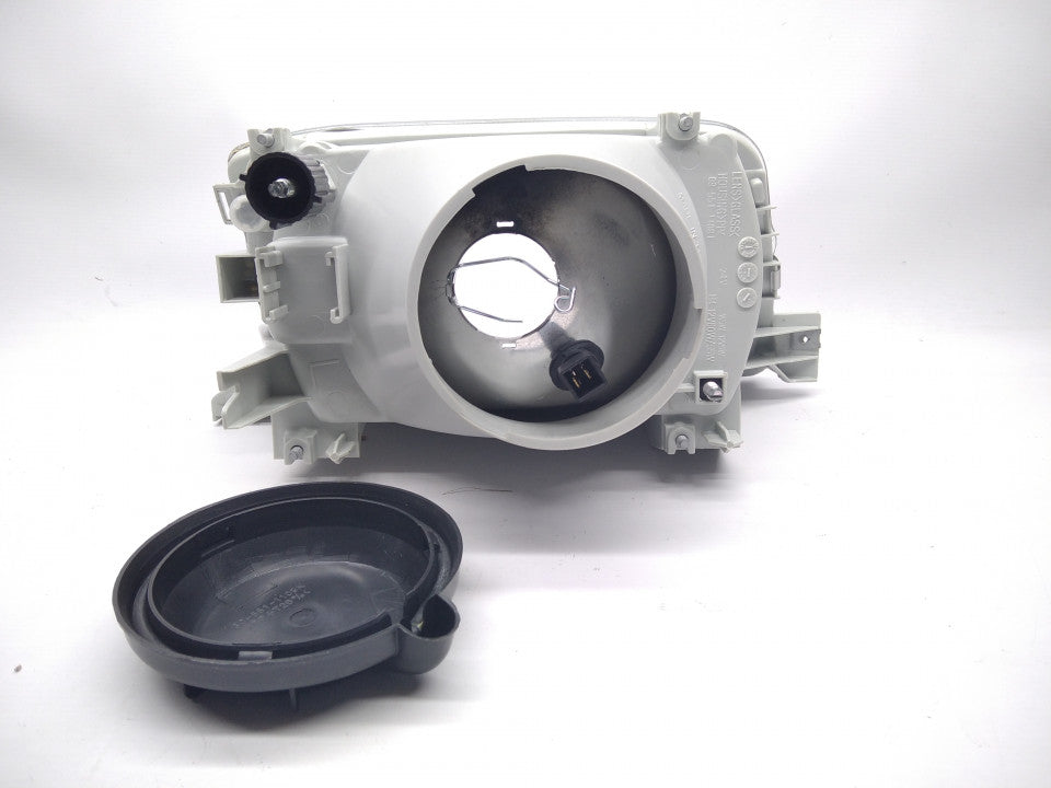 Farol Esquerdo Manual Renault R19 I 88-92