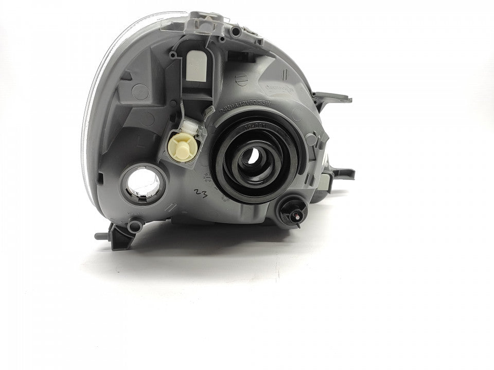 Farol Esquerdo Manual Toyota Yaris 03-05