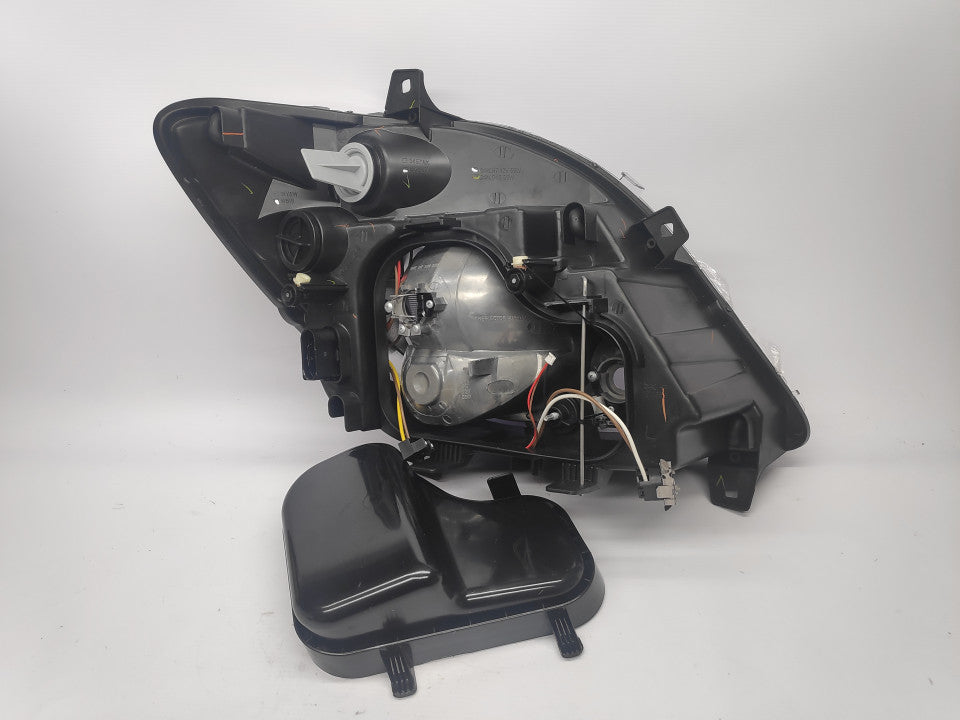 Farol Esquerdo Mercedes Sprinter 06-12