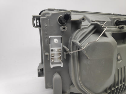 Farol Esquerdo Mercedes W124 Berlina / Coupe / Cabrio 85-93