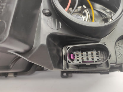 Farol Esquerdo Mercedes W204 C Class 07-10
