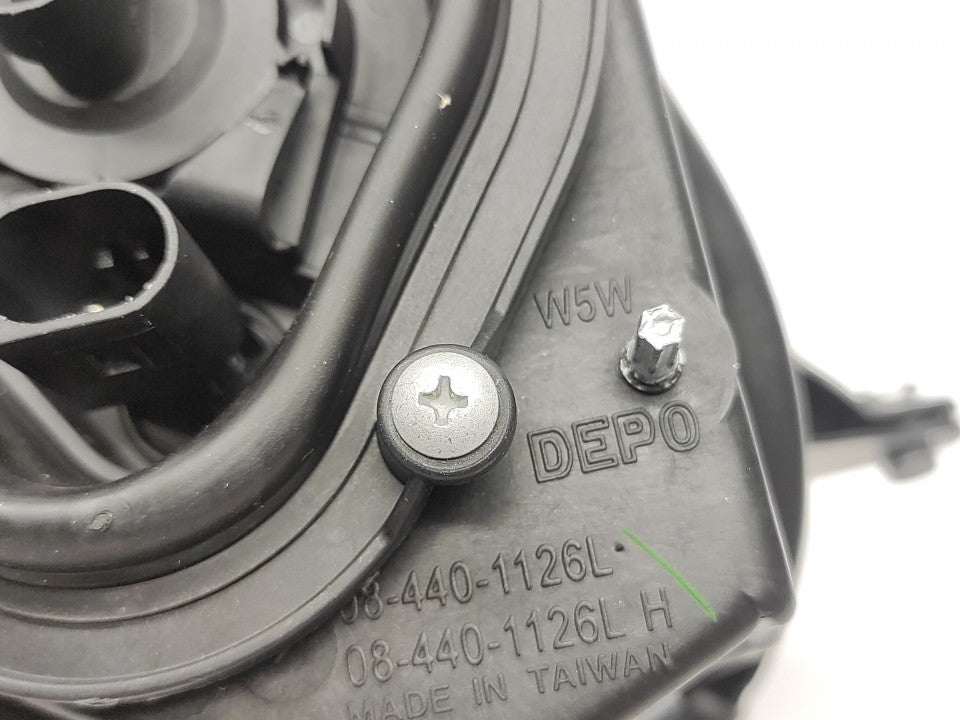 Farol Esquerdo Mercedes W211 E Class 02-06