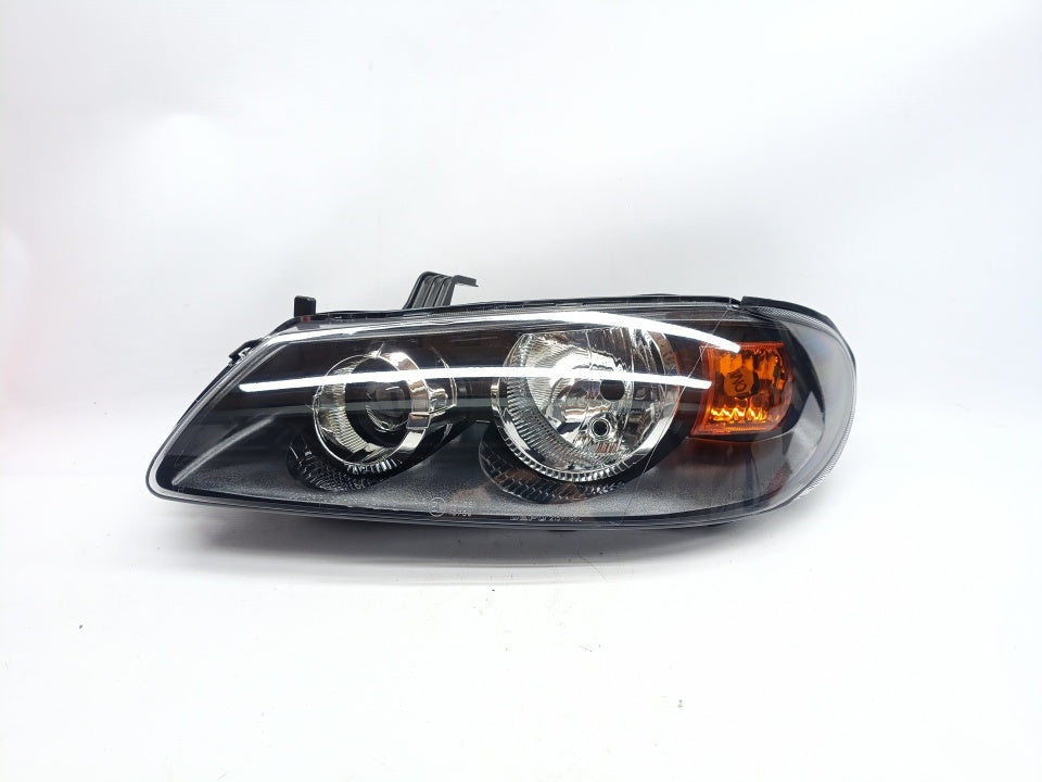 Farol Esquerdo Nissan Almera 02-06 Mascara Preta