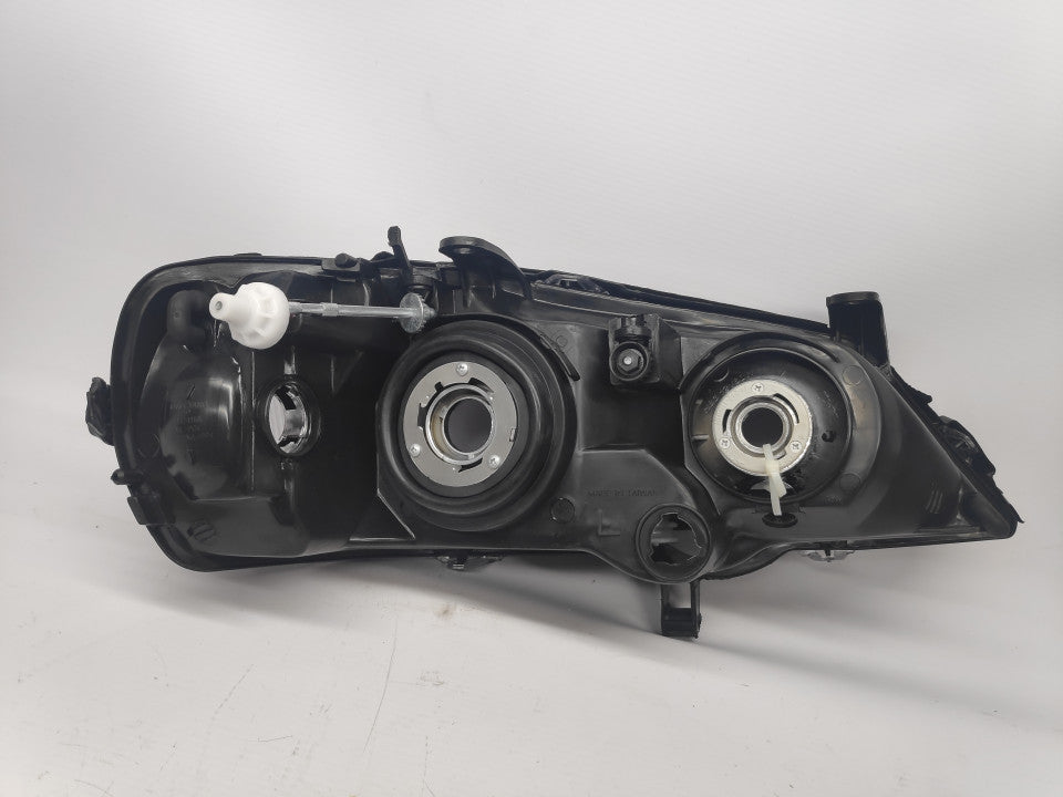 Farol Esquerdo Opel Astra G 98-04 Mascara Preta