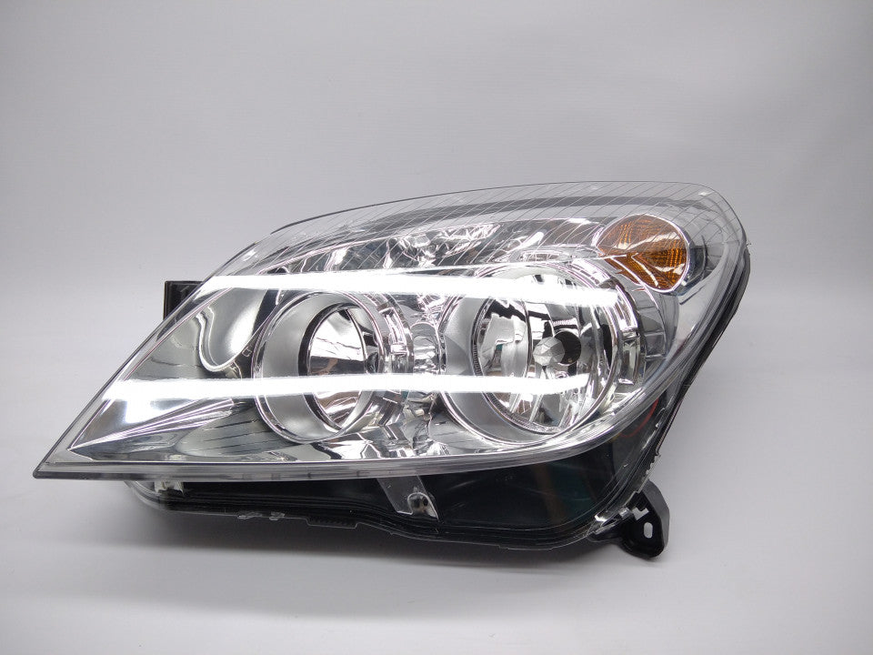 Farol Esquerdo Opel Astra H 07-11 Fundo Cromado