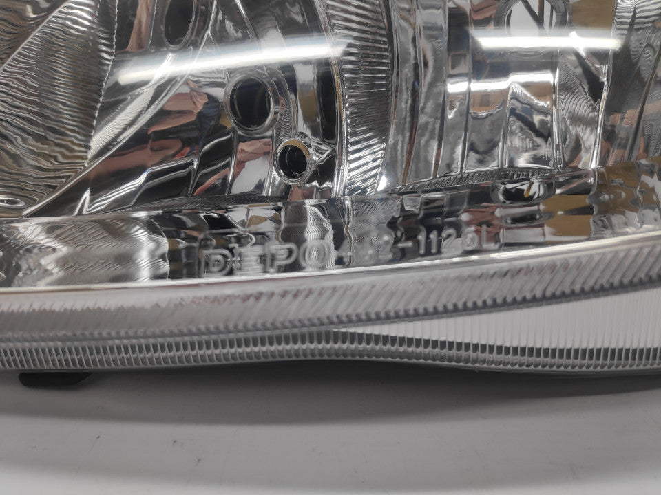 Farol Esquerdo Opel Corsa 01-11