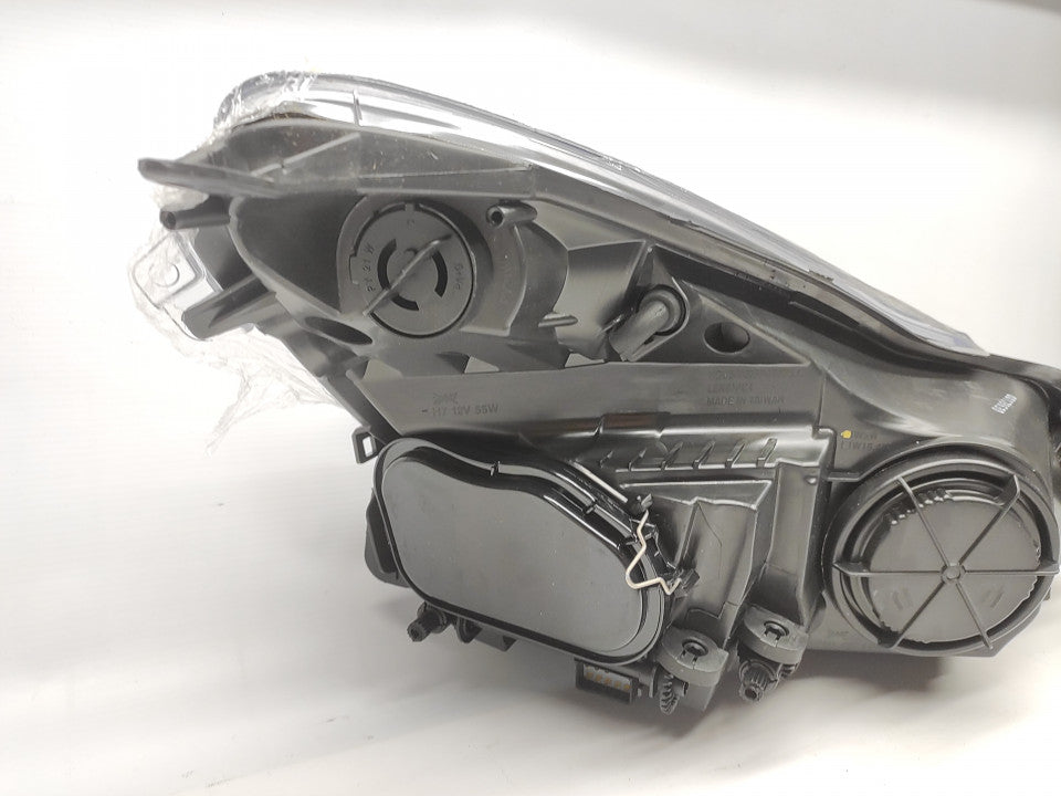 Farol Esquerdo Opel Corsa D 06-11 Mascara Preta