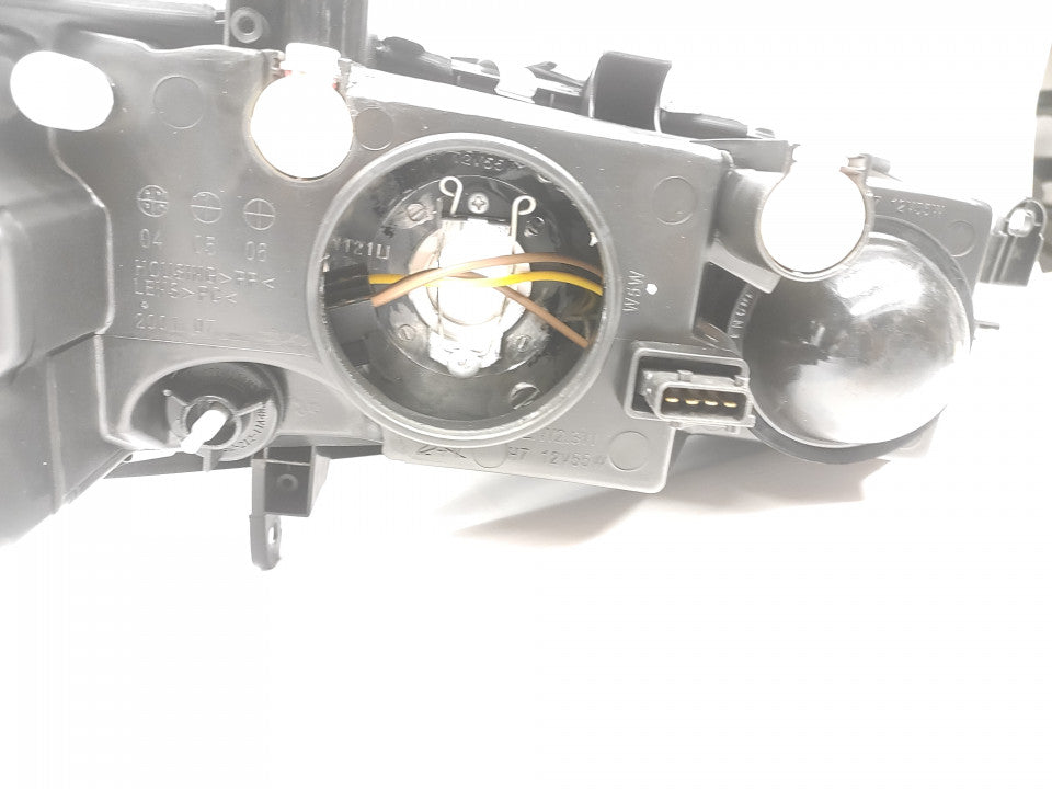 Farol Esquerdo Opel Vectra B 99-02 T.Valeo