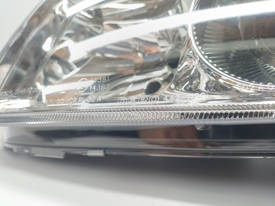 Farol Esquerdo Opel Vectra C 02-05