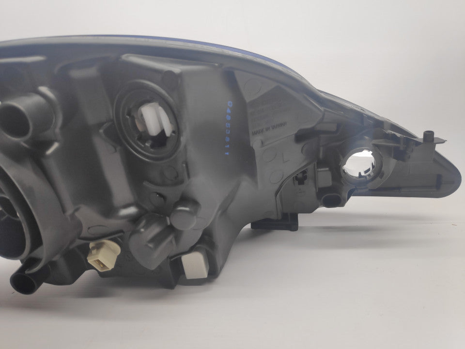 Farol Esquerdo Peugeot 107 05-12
