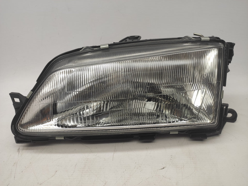 Farol Esquerdo Peugeot 306 93-97