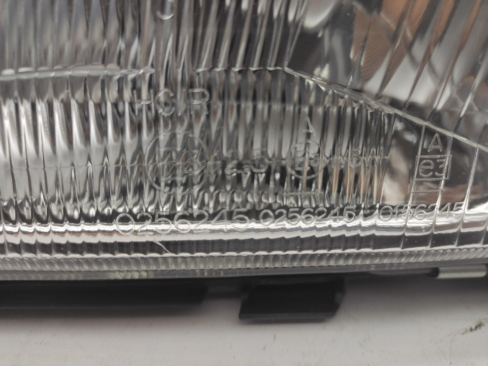 Farol Esquerdo Peugeot 306 93-97