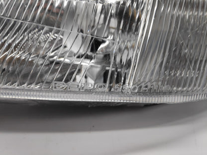 Farol Esquerdo Peugeot 406 95-99