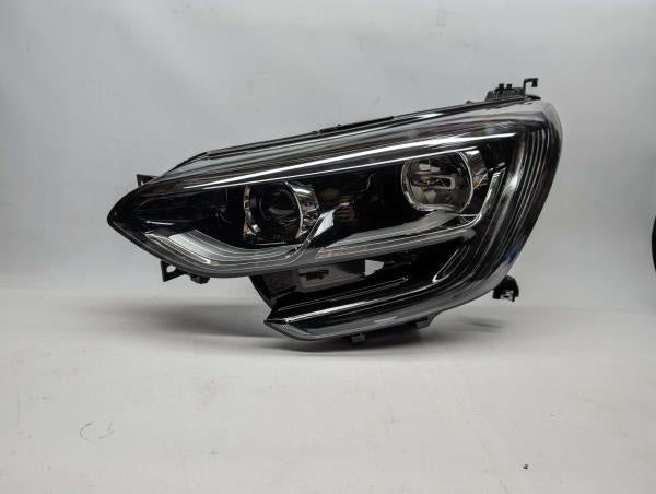 Farol Esquerdo Renault Megane IV 16-22 Led C