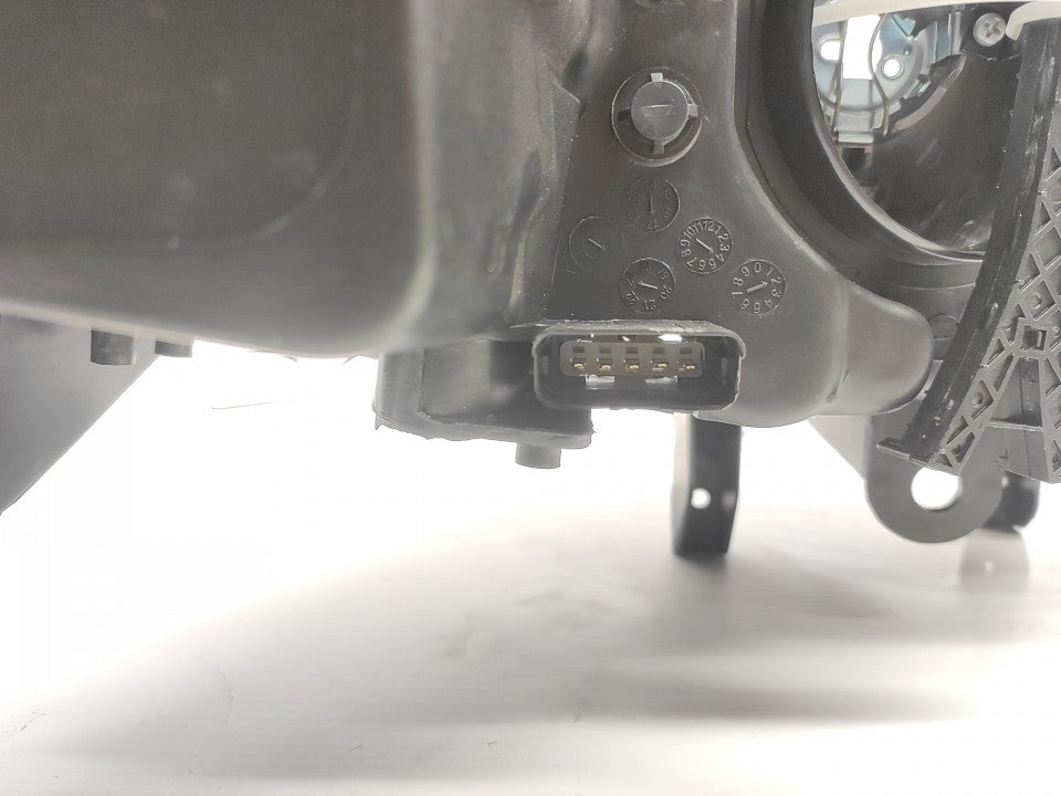 Farol Esquerdo Renault Scenic II 05-08