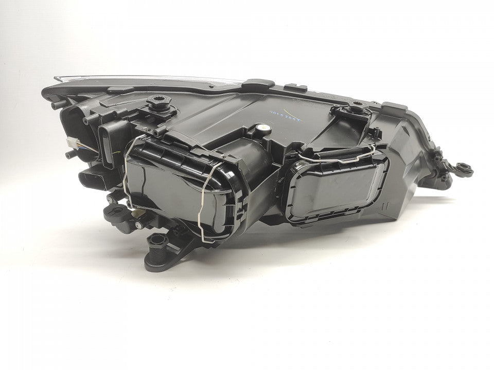 Farol Esquerdo Seat Leon 17-20