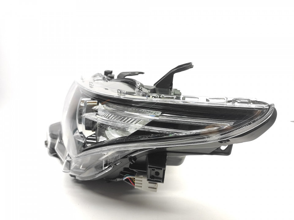 Farol Esquerdo Toyota Auris 15-19