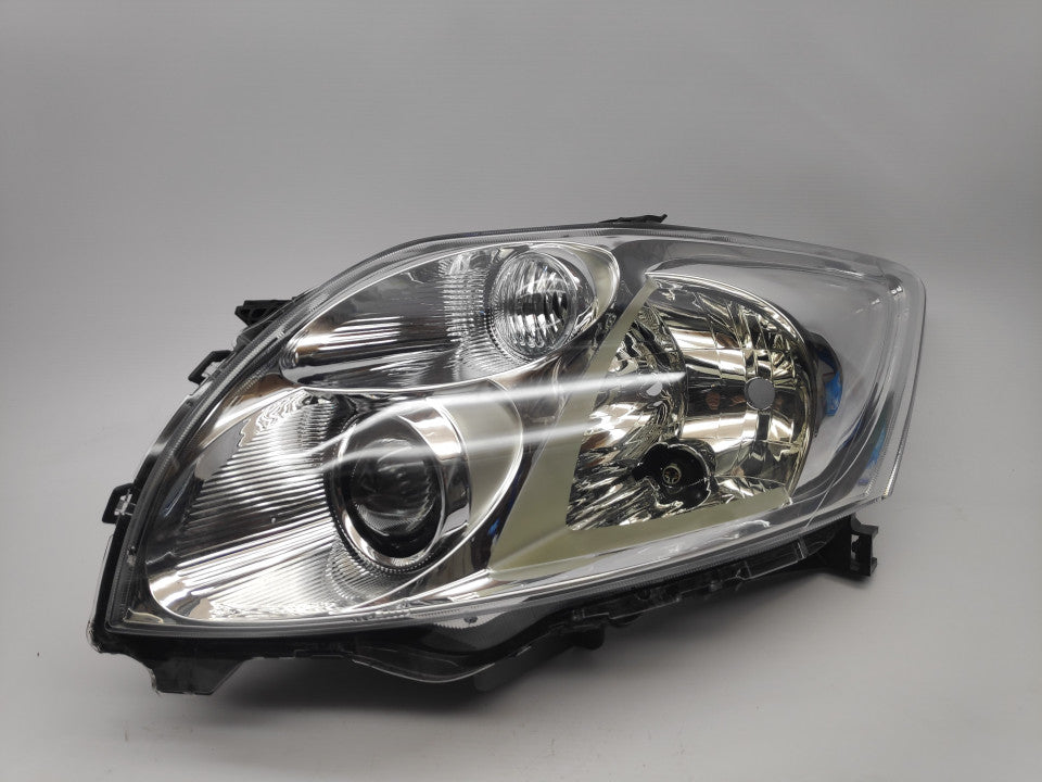 Farol Esquerdo Toyota Auris 3 / 5P 07-10
