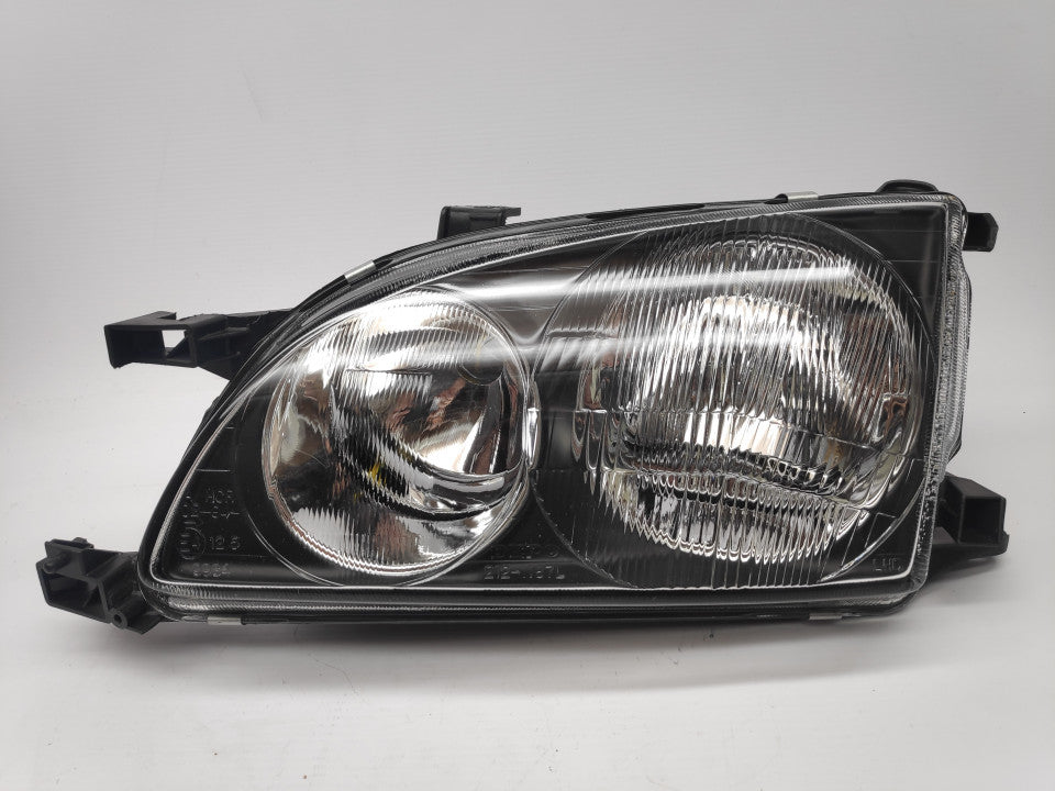 Farol Esquerdo Toyota Avensis 97-00