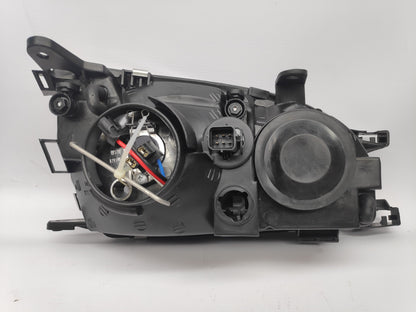 Farol Esquerdo Toyota Avensis 97-00