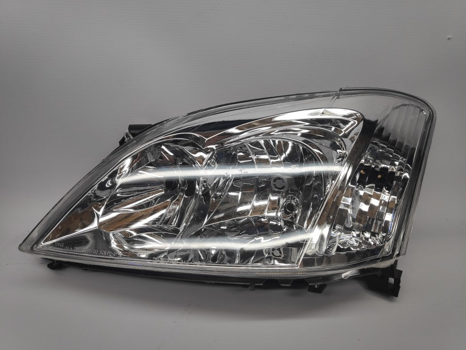 Farol Esquerdo Toyota Corolla Hatchback 3 / 5P 01-04