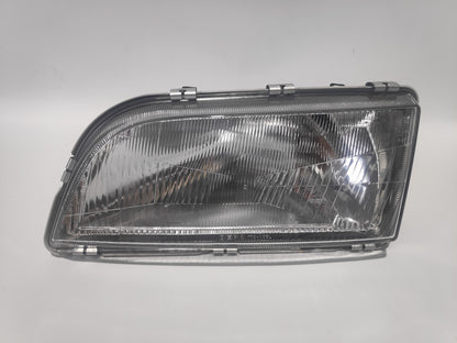 Farol Esquerdo Volvo S40 / V40 95-00 H4