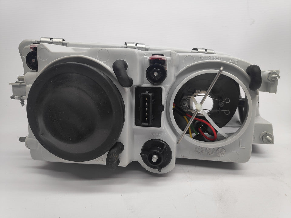 Farol Esquerdo Volvo S40 / V40 95-00